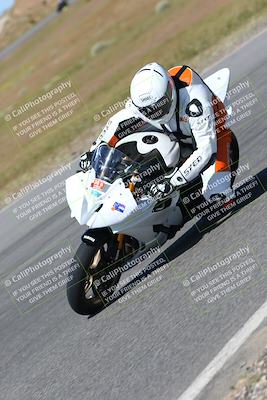 media/Apr-23-2023-TrackXperience (Sun) [[90816c9ee1]]/Level 2/session 2 turn 11/